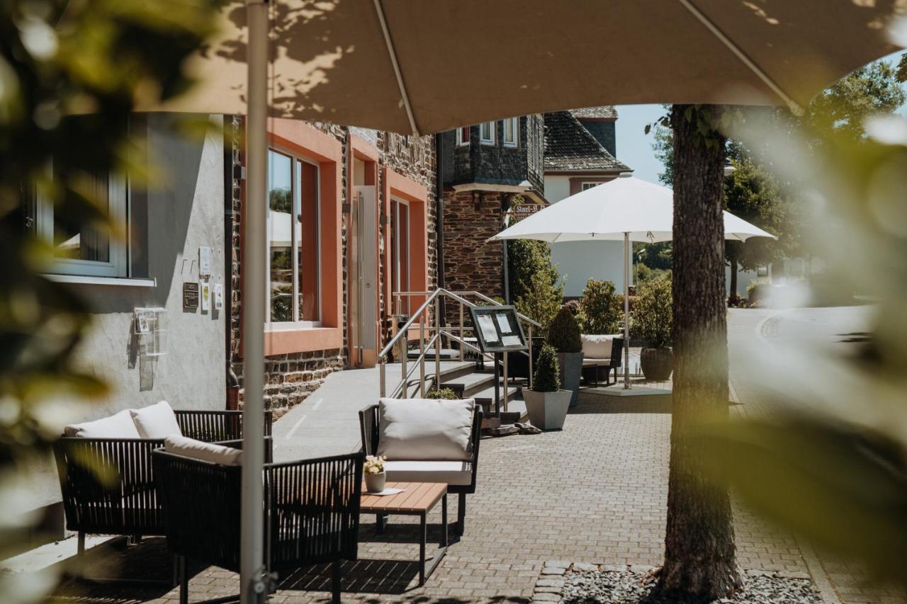 Hotel Restaurant Zur Marienburg Pünderich Eksteriør bilde