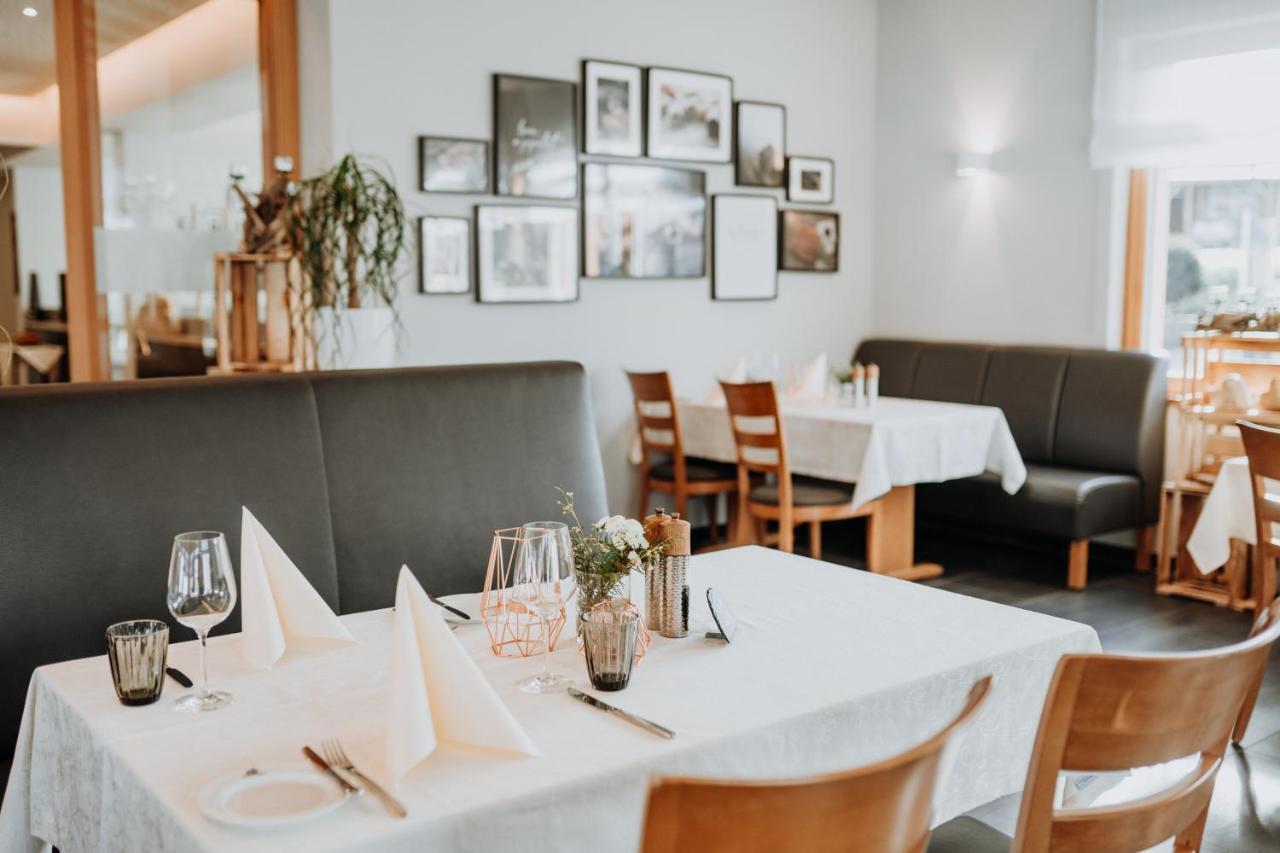 Hotel Restaurant Zur Marienburg Pünderich Eksteriør bilde