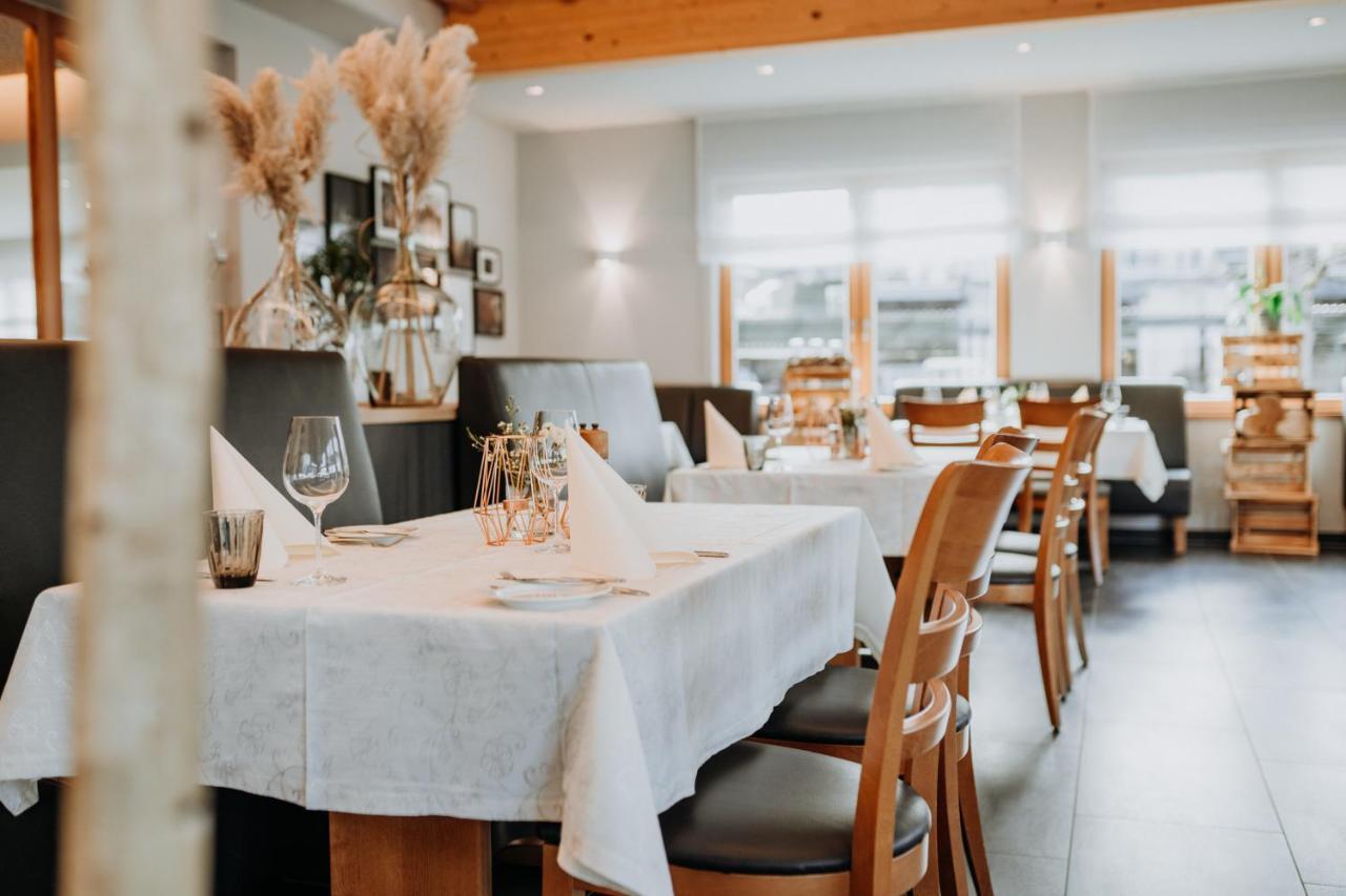 Hotel Restaurant Zur Marienburg Pünderich Eksteriør bilde